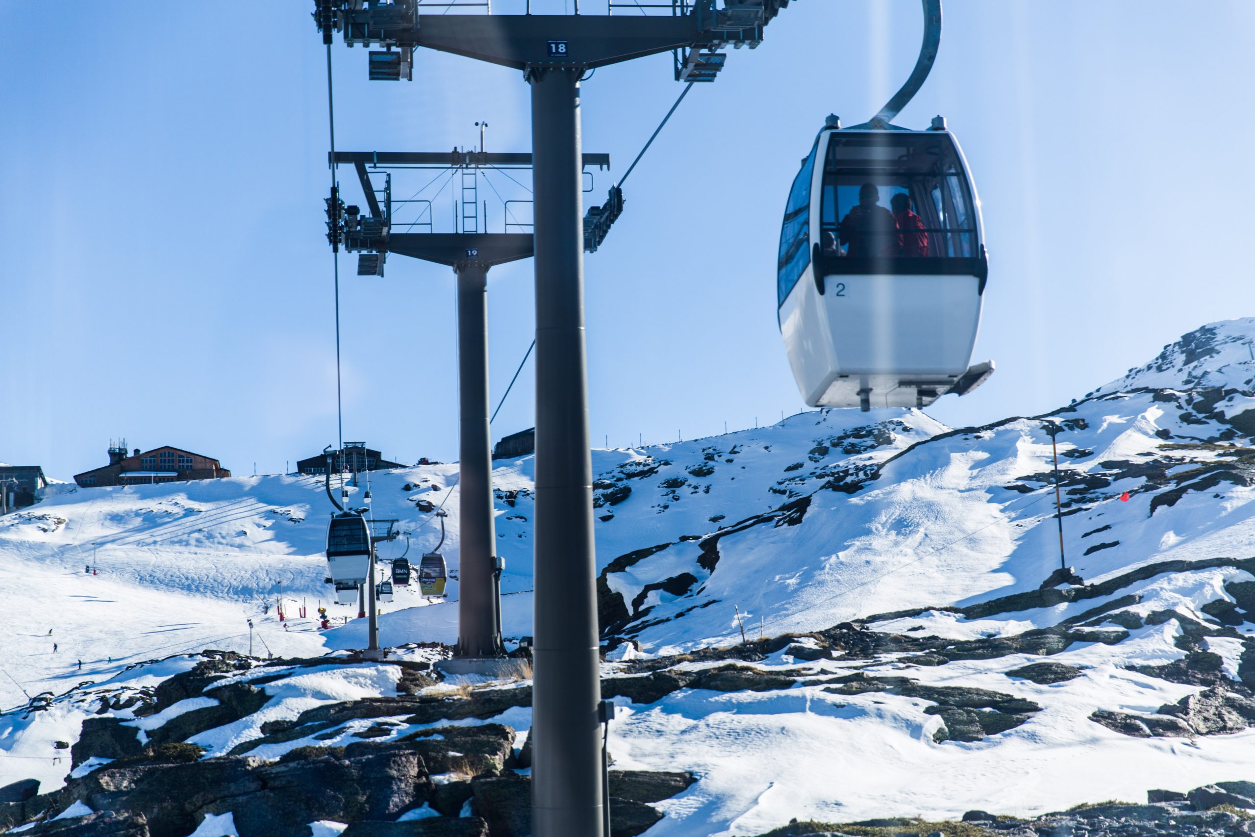 los centros de esqui tienen clientes internacionales por lo que una traducción puede ayudar a atraer a más clientes