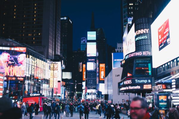 Traducción publicitaria: cómo mantener tu identidad en distintos idiomas
