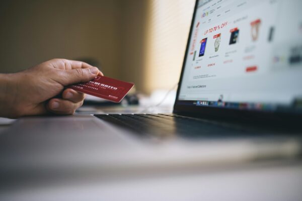 ¿La traducción e-commerce afecta al CRO más que al diseño?